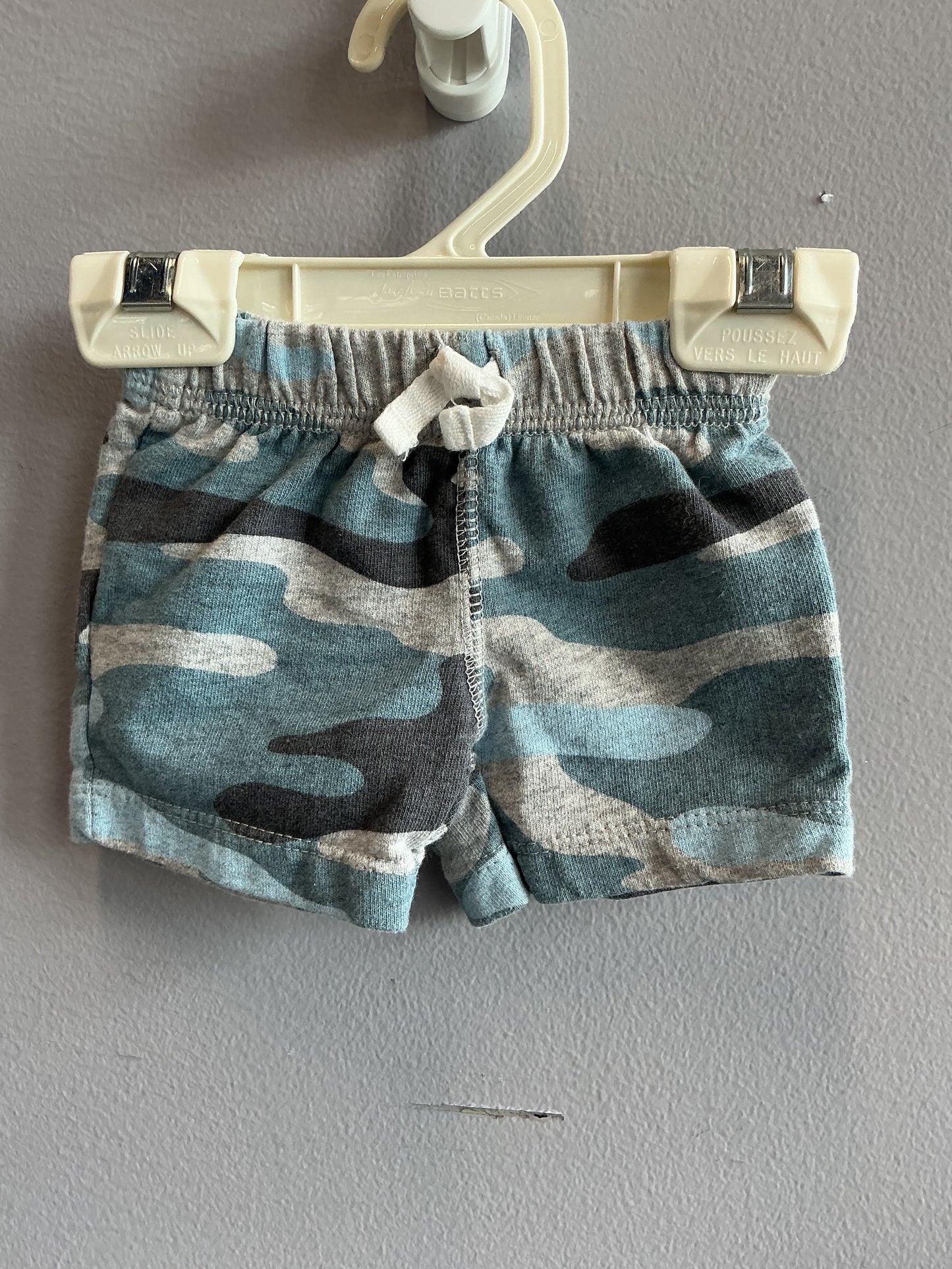 Carter’s Shorts Sz NB