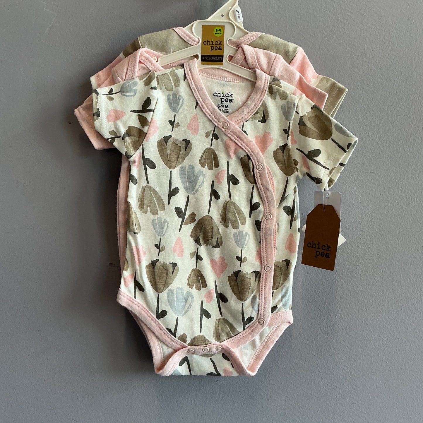 Chickpea 3 pack onesies 6-9 months