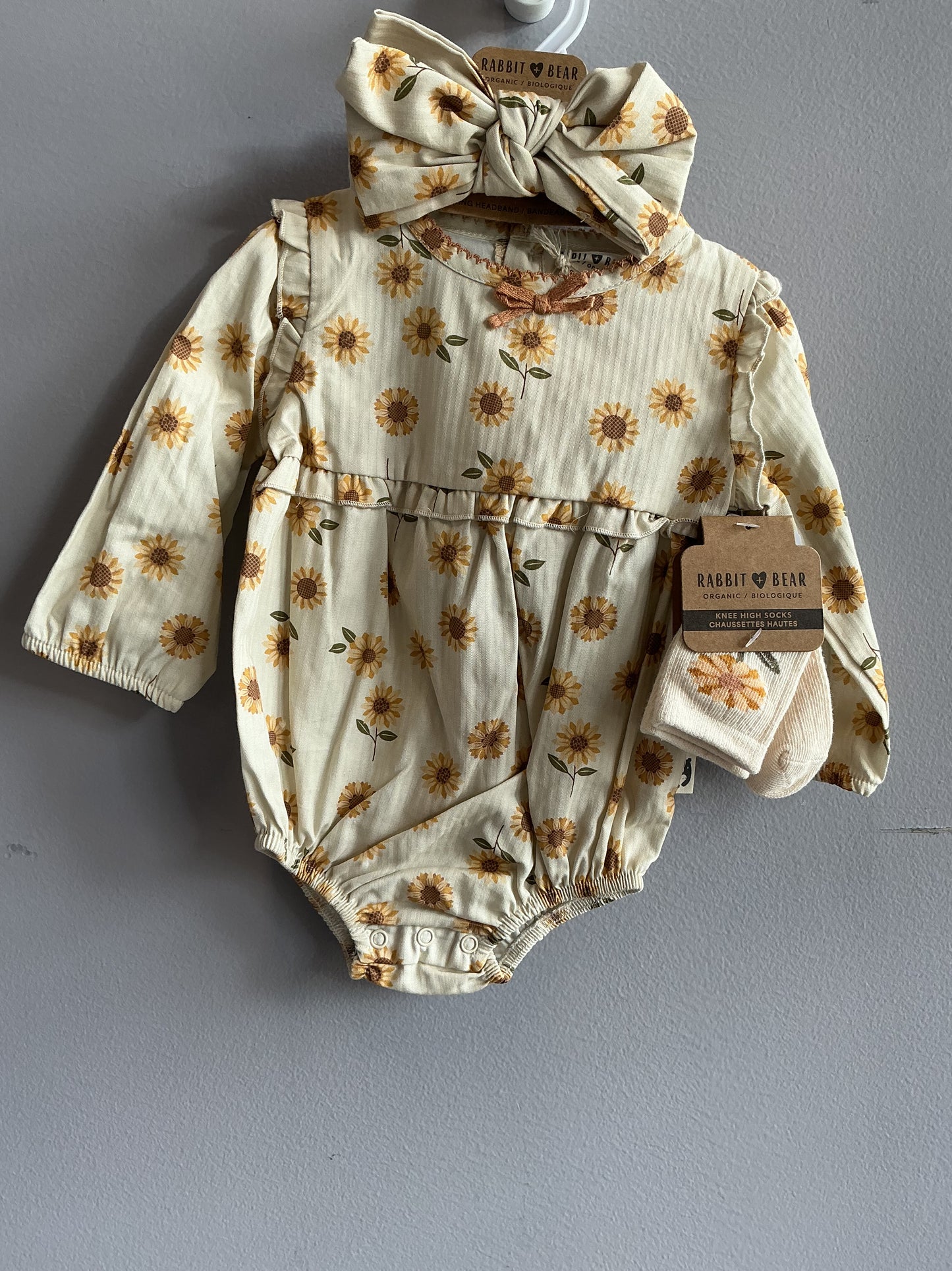 Rabbit Bear 3 Piece outfit 3-6 months
