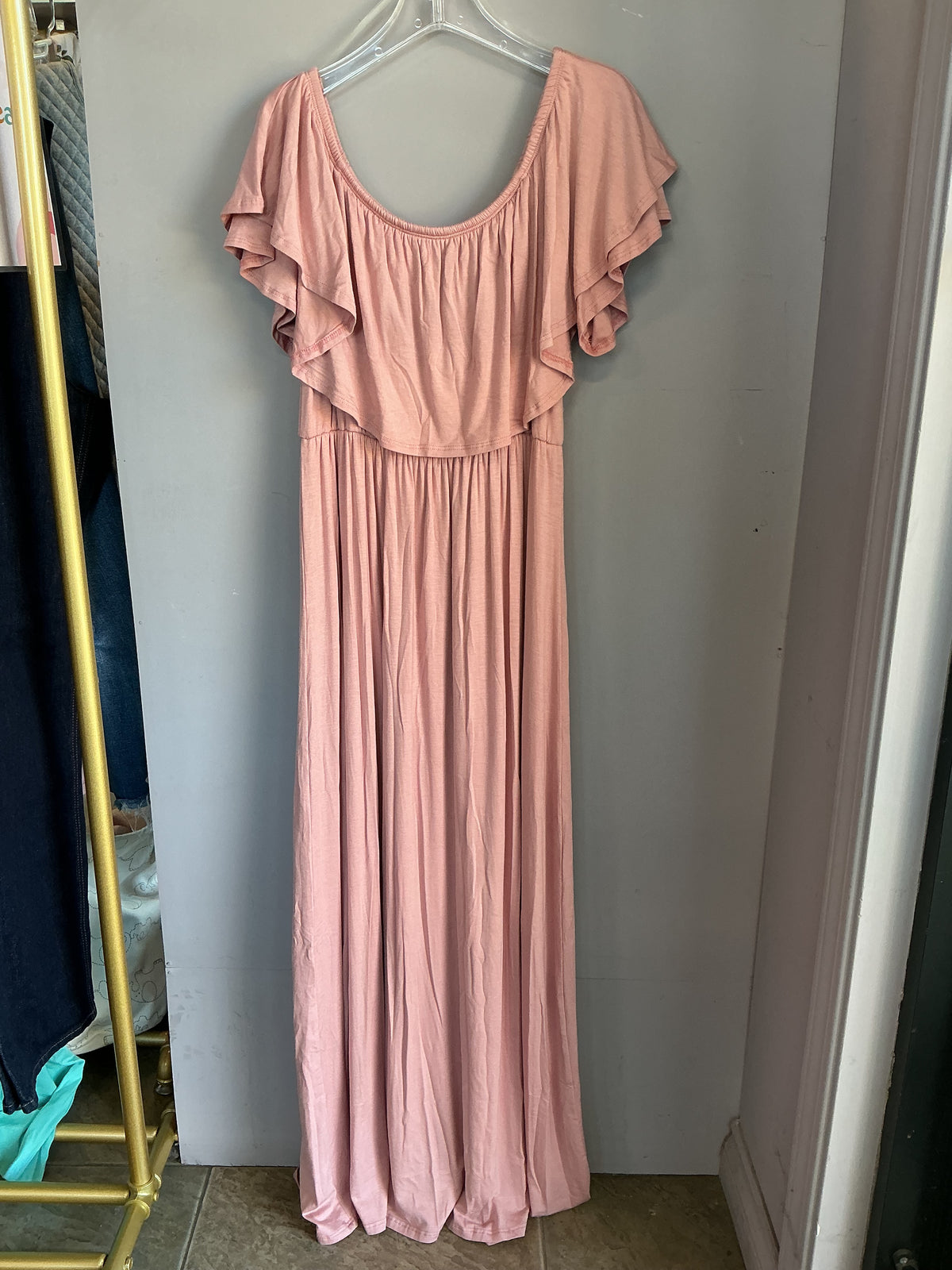 Pink Blush Maternity Maxi Dress size medium