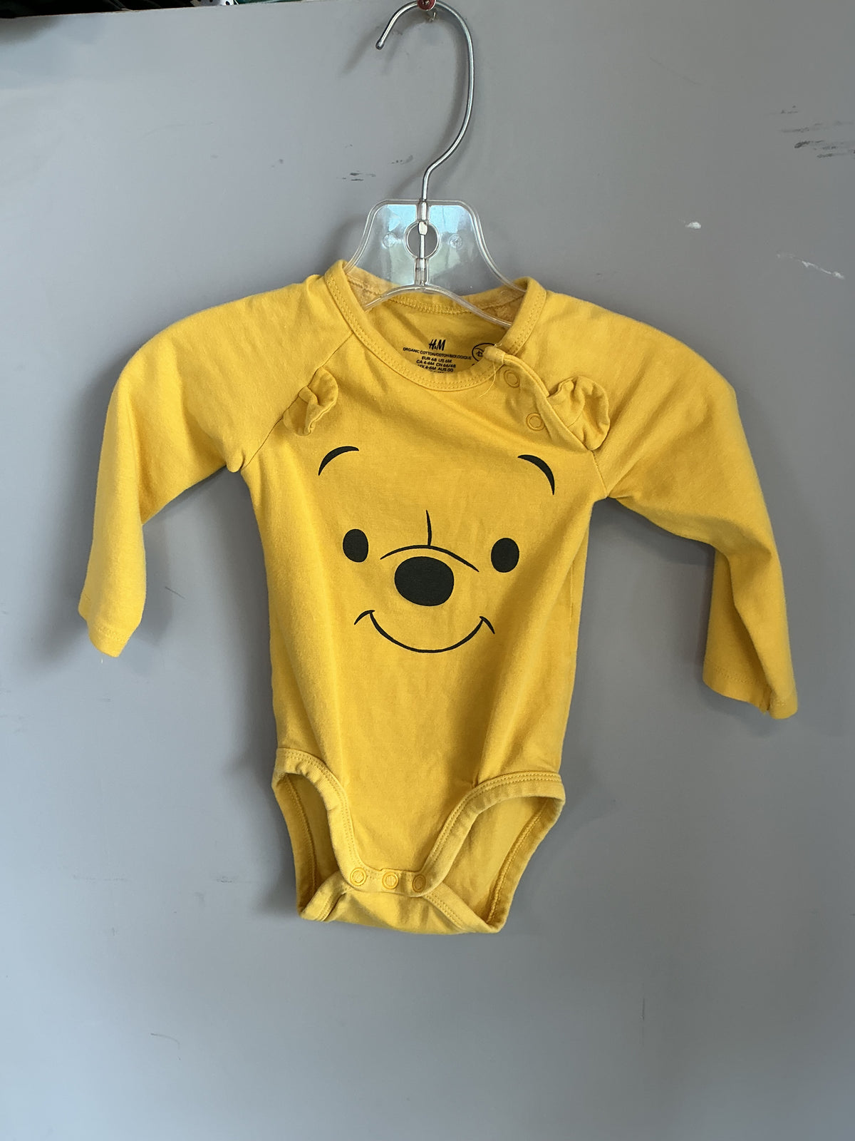 H&M Winnie the Pooh Onesie size 6 montha