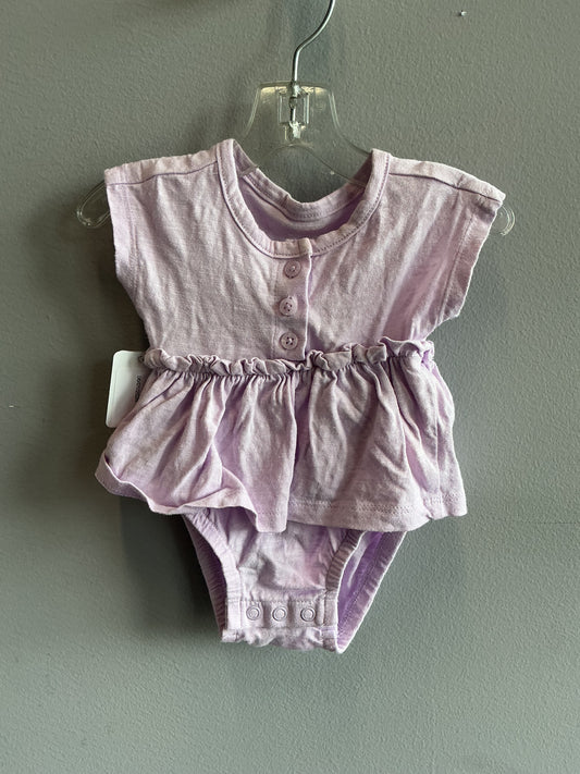 Carter’s Shortsleeve Onesie Sz NB