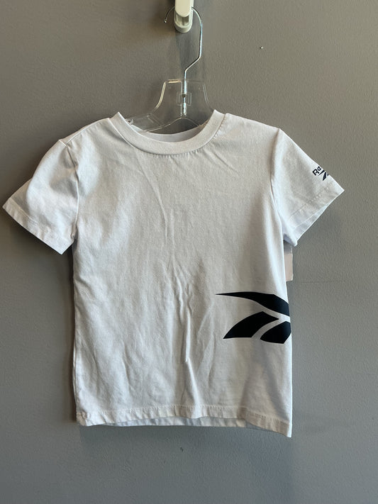 Reebok T-shirt size 5