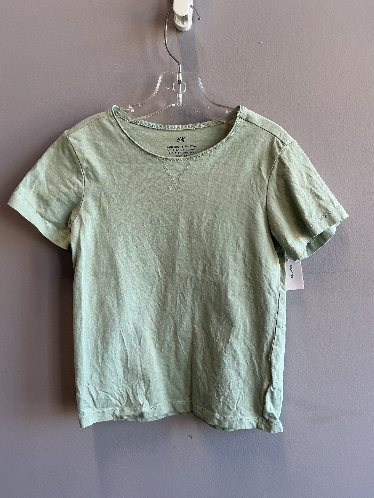 H&M T-shirt Size 4-6