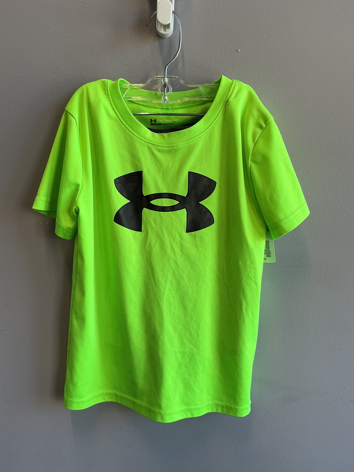 Under Armour 2 piece set Size 6/7
