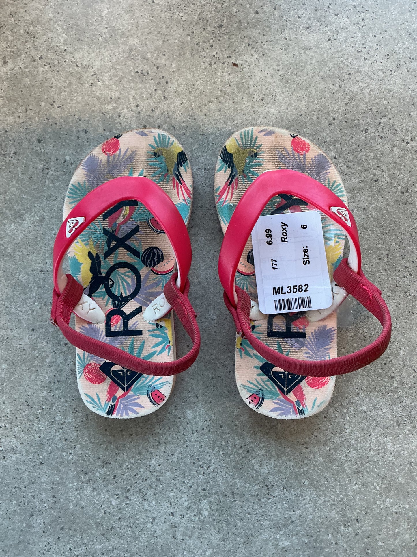 Roxy Sandals Sz 6