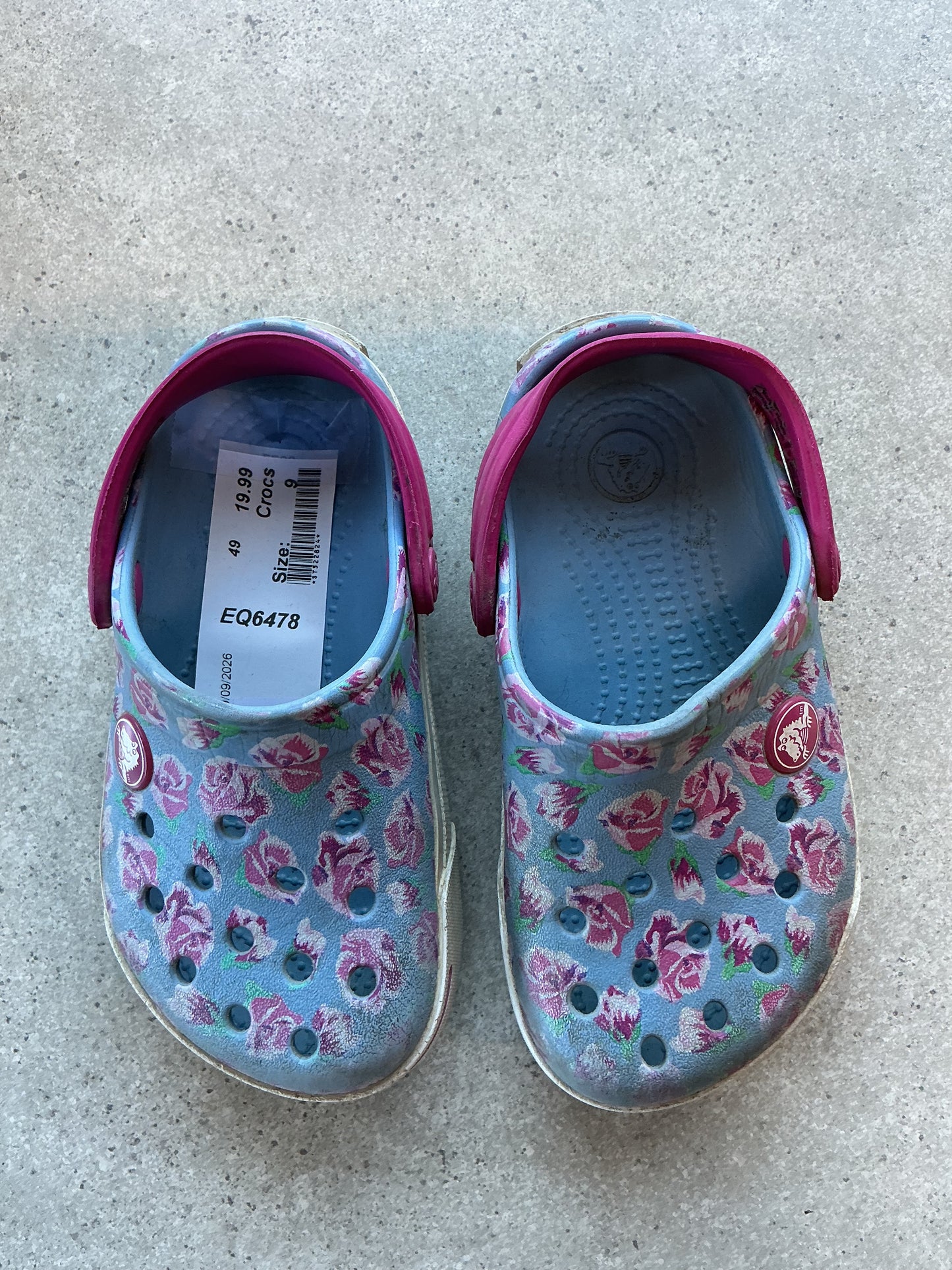 Crocs Shoes Sz 9