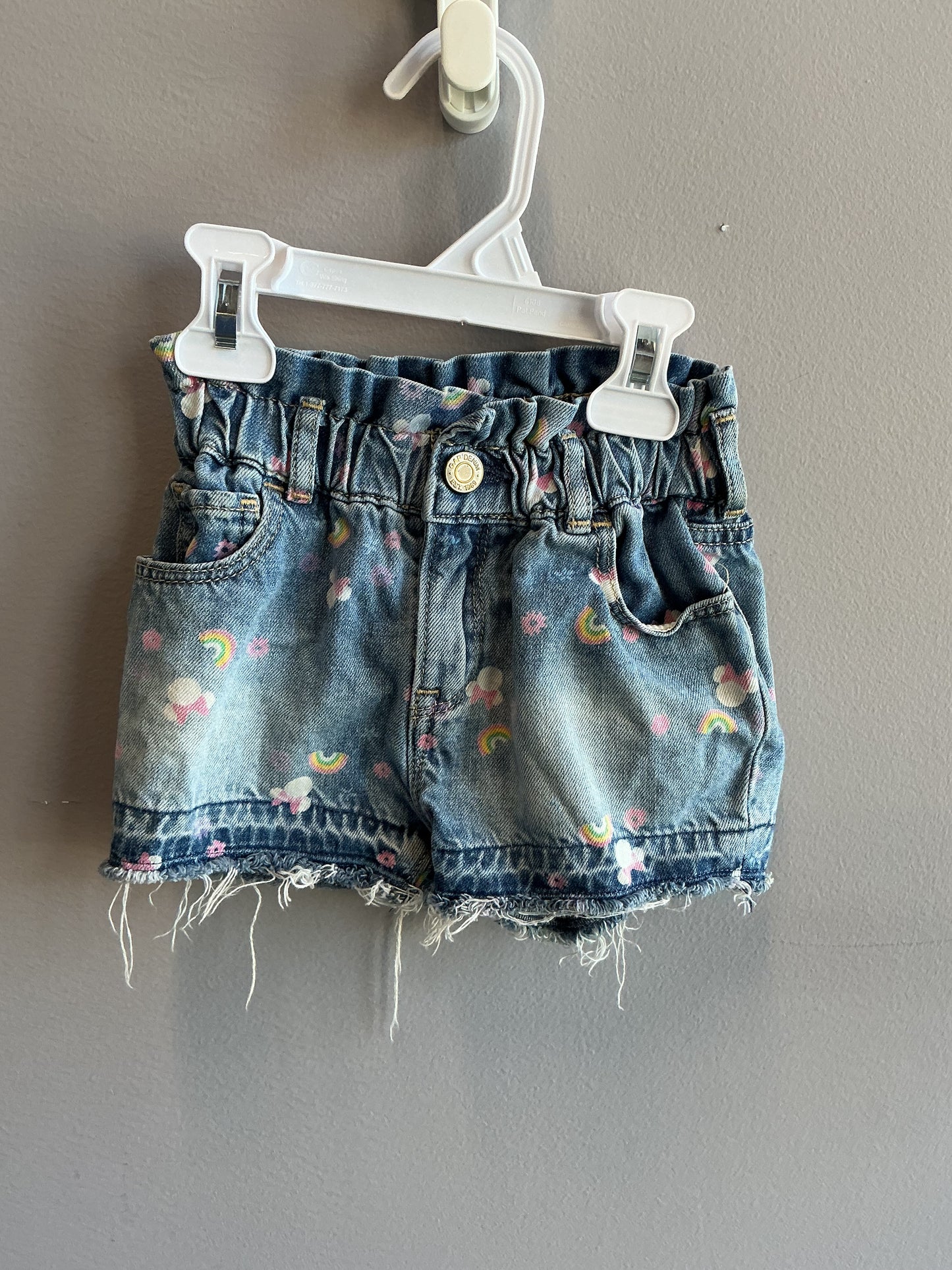 Gap Disney Shorts Size. 4