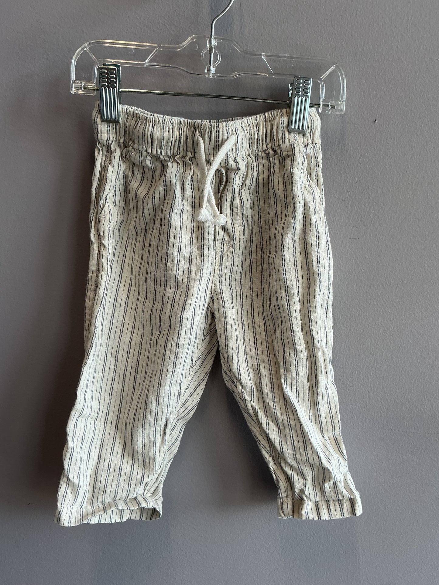 H&M pant 6-9 month