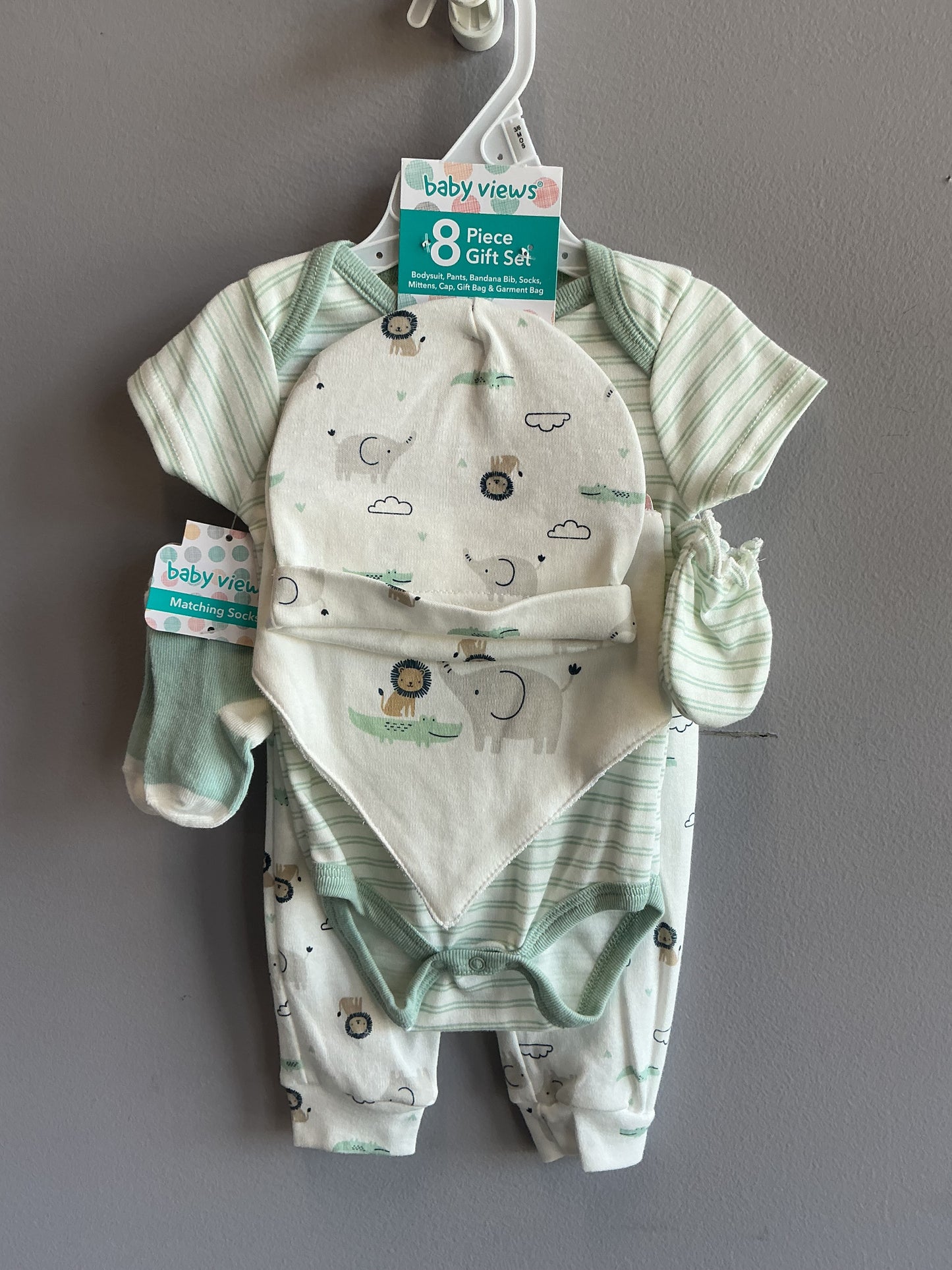 Baby Views 8 piece set 3-6 months