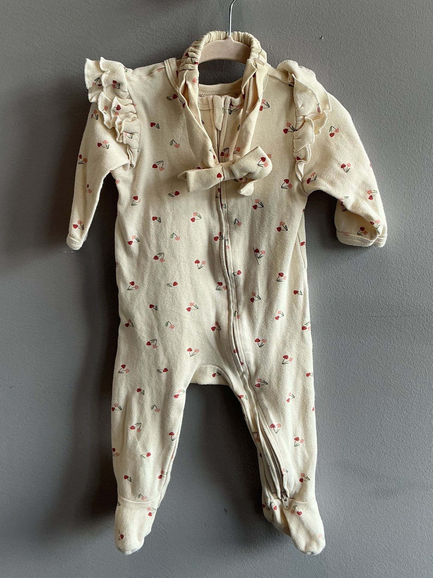 Rabbit + Bear Sleeper set size 9 mnth