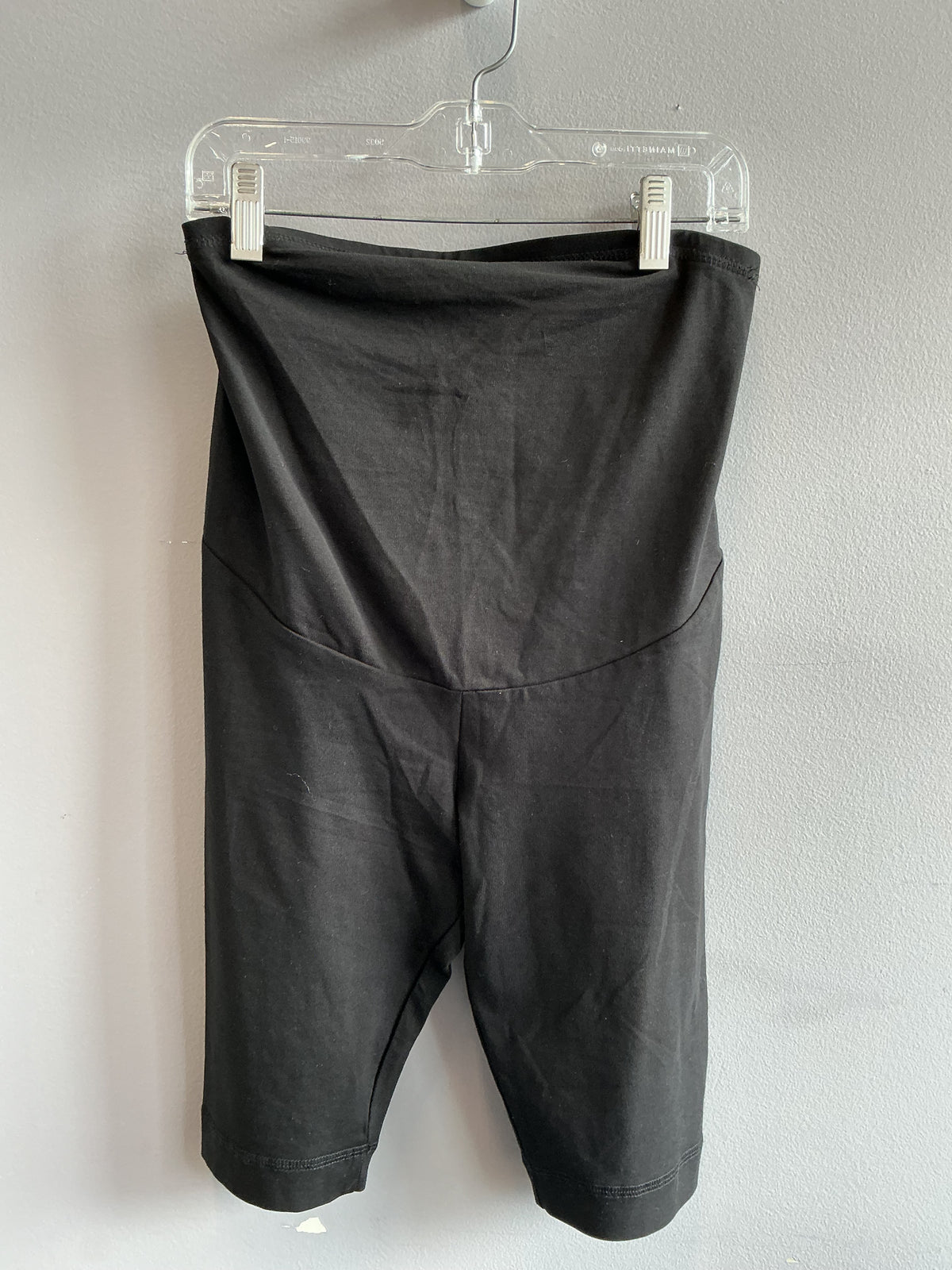 H&M Maternity Shorts size small