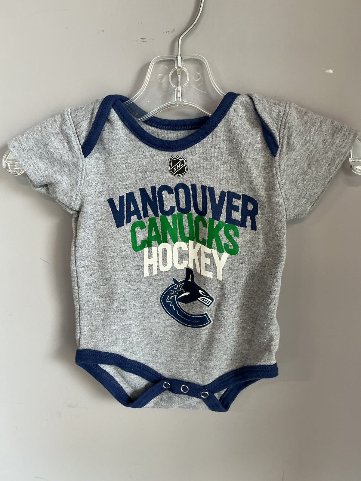 NHL Canucks Onesie size 3 months