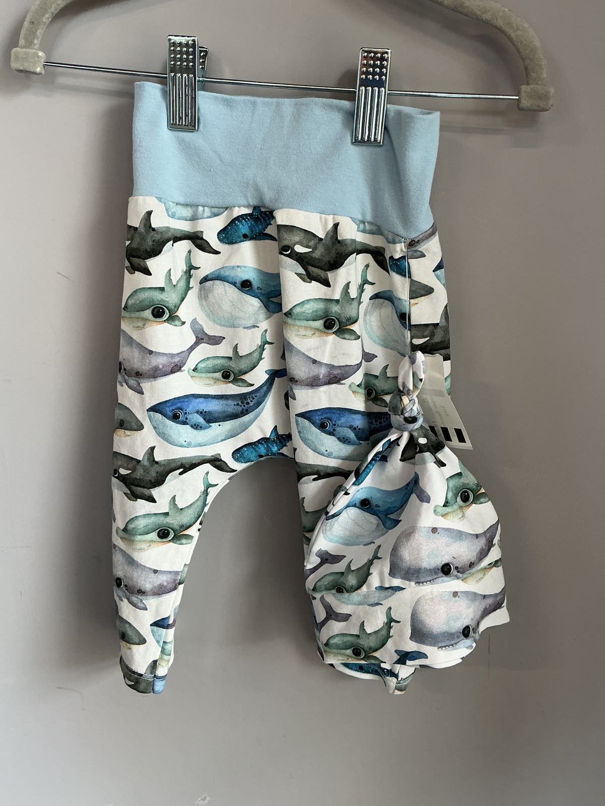 Sugar Sandwich Pants and Hat set size 6 months