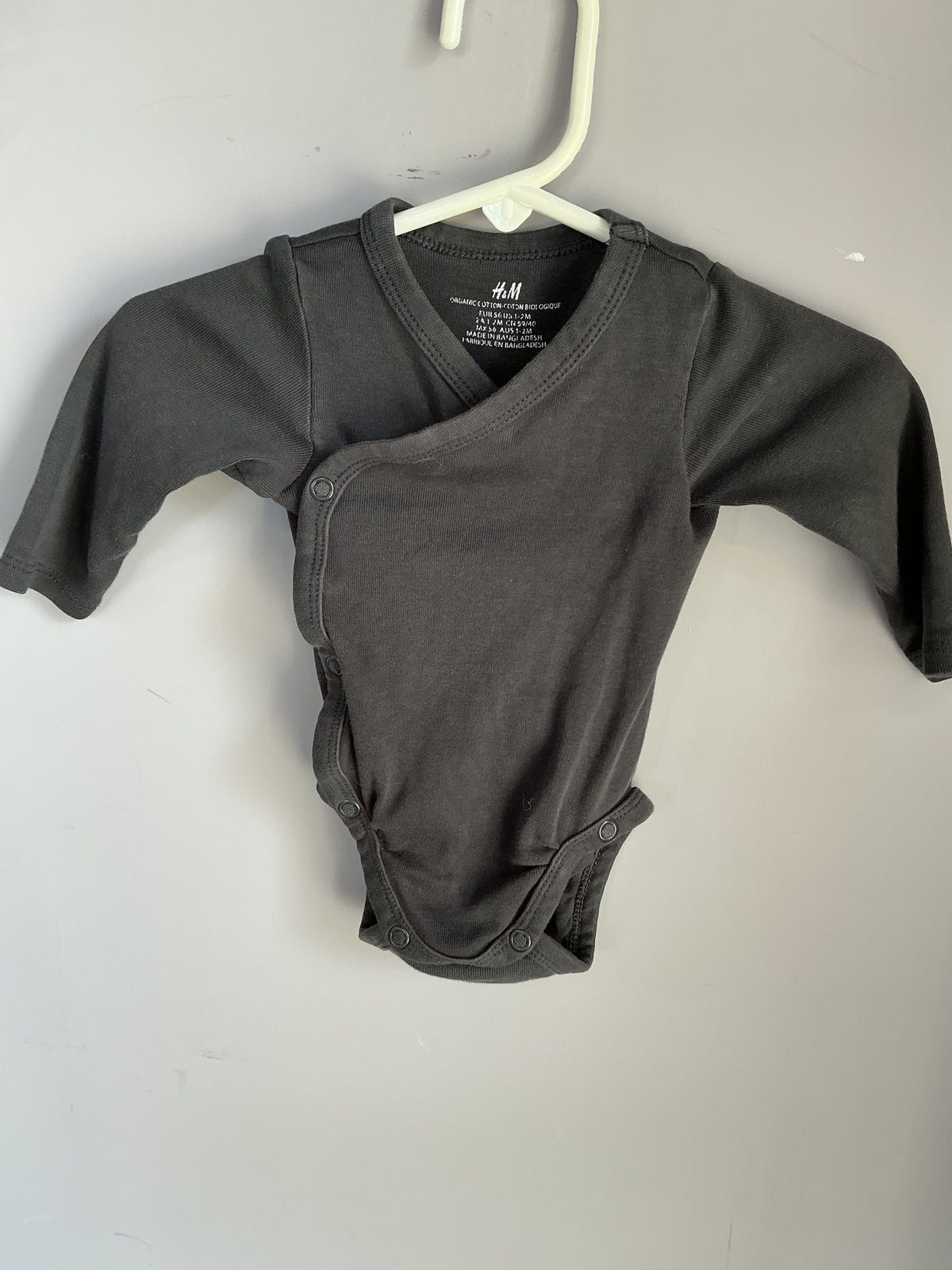 H&M Onesie size newborn