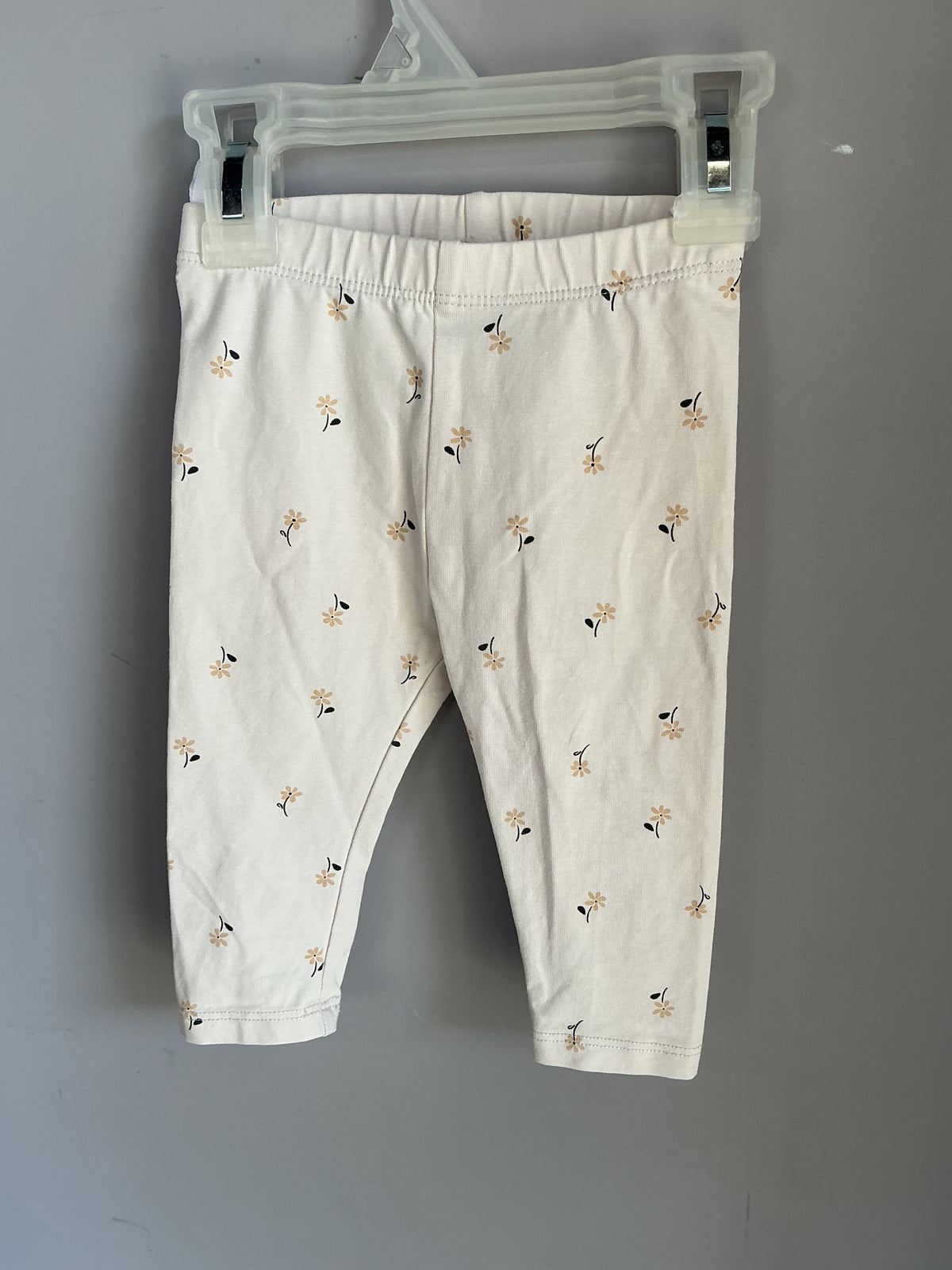 H&M pants size 6 months
