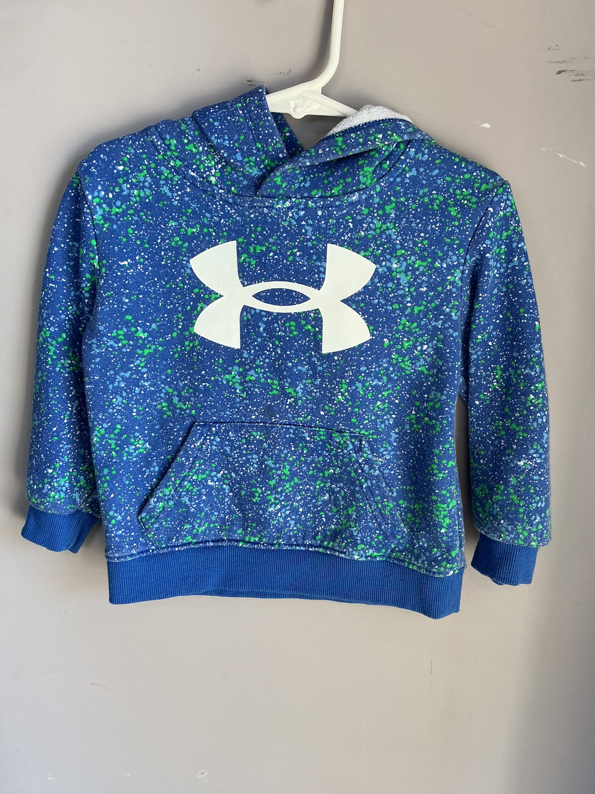 Under Armour Hoodie size 2