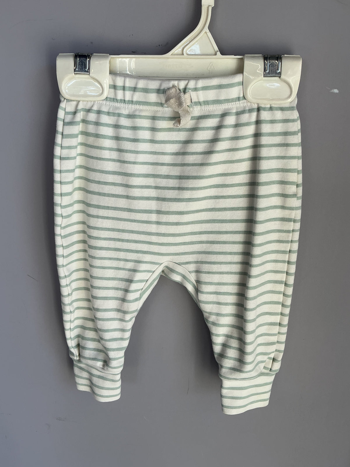 Perhaps Pants size 3 months