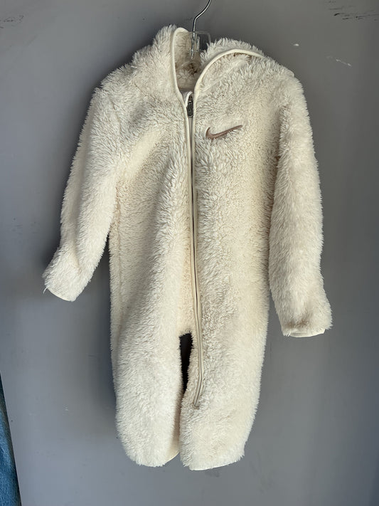 Nike Cozy Suit size 9 months