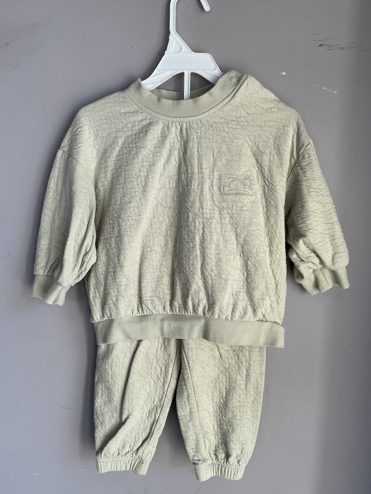 H&M 2 Piece Set size 18 months