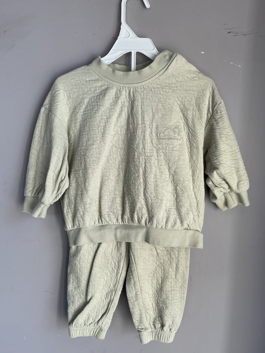 H&M 2 Piece Set size 18 months
