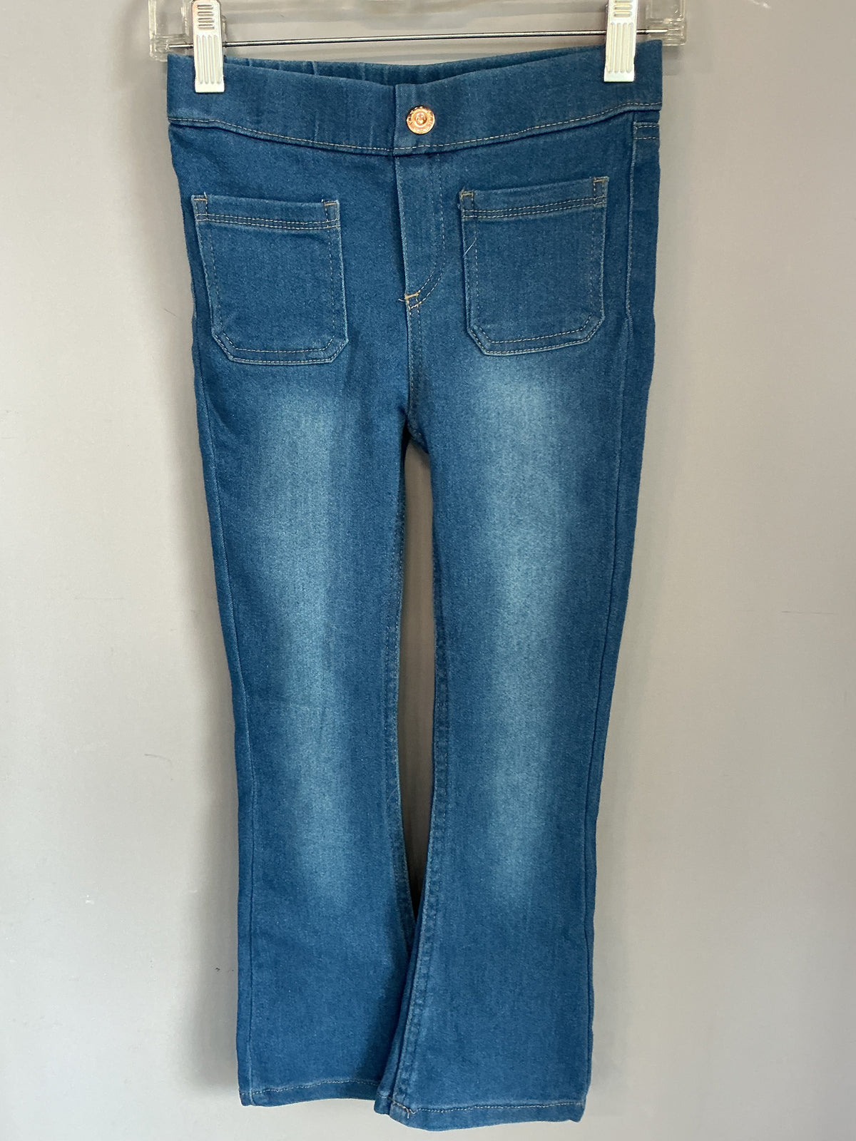 Vince Camuto Jeans size 6