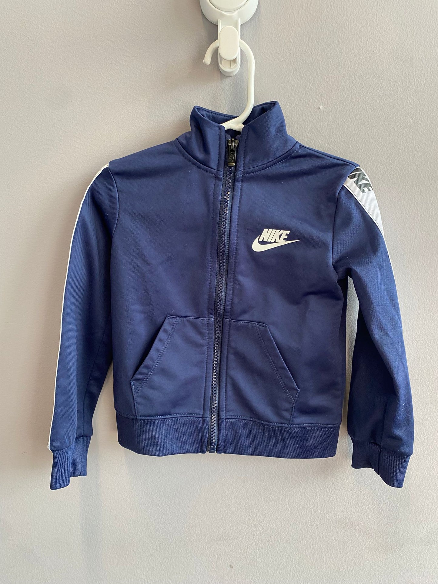 Nike Zip Up Sweater 24M