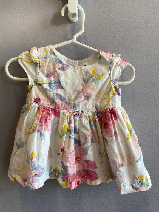 GAP dress 6M
